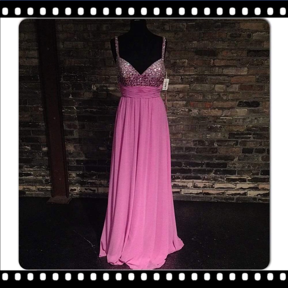 Jasz Couture Prom Dress